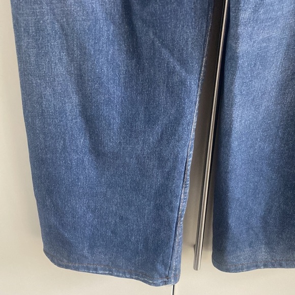 Ecru Denim-Print Wide-Leg Sweatpants - Picture 12 of 13